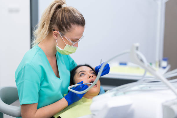 Best Emergency Tooth Extraction in Canfield, OH